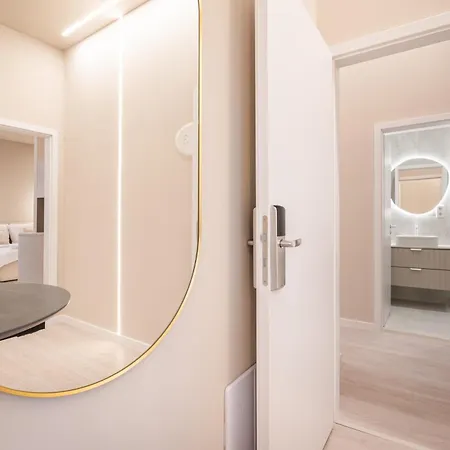 W8 - Wesselenyi Stylish Suite - Best Location By Bqa Budapest Exterior photo